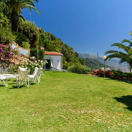 Villa Starhost - Il Poggio Amalfi Coast Con Piscina